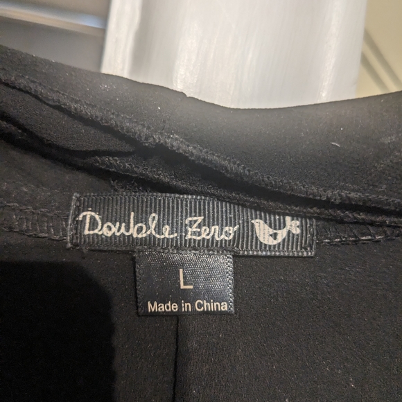 Faux leather vest - Picture 3 of 6